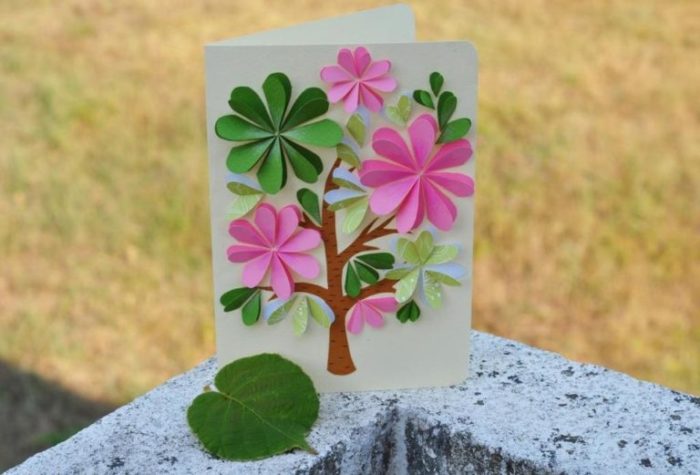 otkrytka-svoimi-rukami-768x521