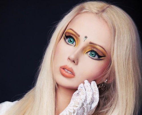 sozdat-anime-makiyazh-svoimi-rukami-legko-2