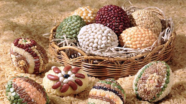 uova-decorate-con-legumi