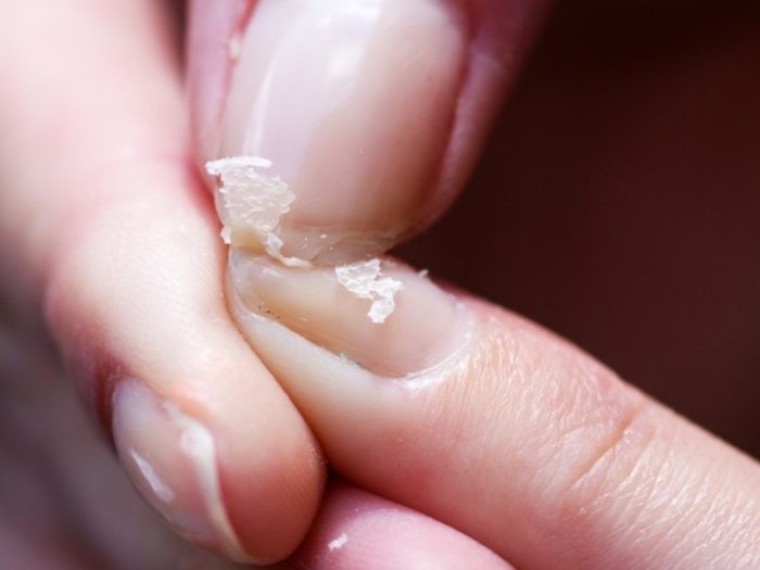 1457703328_sloenie-nogtey