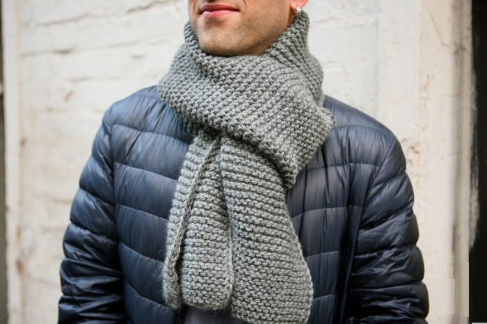 8b69c5cc98b0c737ccc7827ce8fu-aksessuary-seryj-vyazanyj-sherstyanoj-700x466