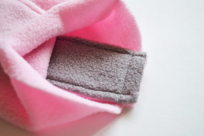 domasnay-obuv-tapochki-sapozhki-zaichiki-vstavlyaem-uski