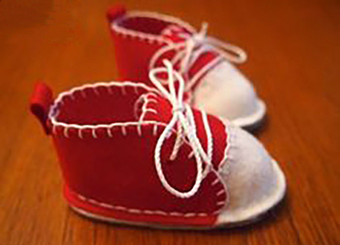 domasnyaia-obuv-detskie-pinetki-kedi