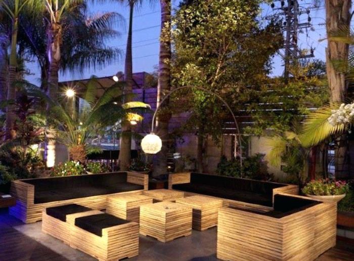 eclairage-exterieur-sol-terrasse-bois-lanterne-de