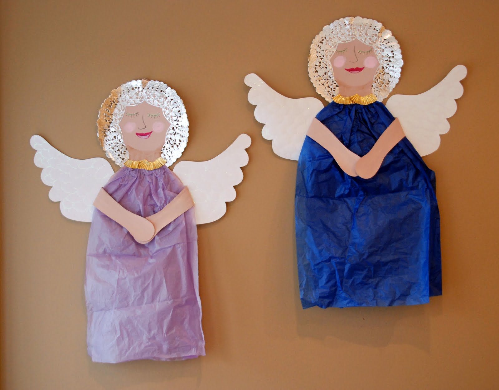 Ангелочки из бумаги своими руками. Ангел из бумаги. Поделка ангел. Ангел поделка из бумаги для детей. Бумажный ангел своими руками.
