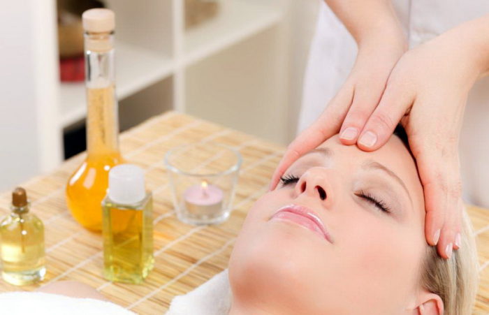 massazh-lica-s-kunzhutnym-maslom