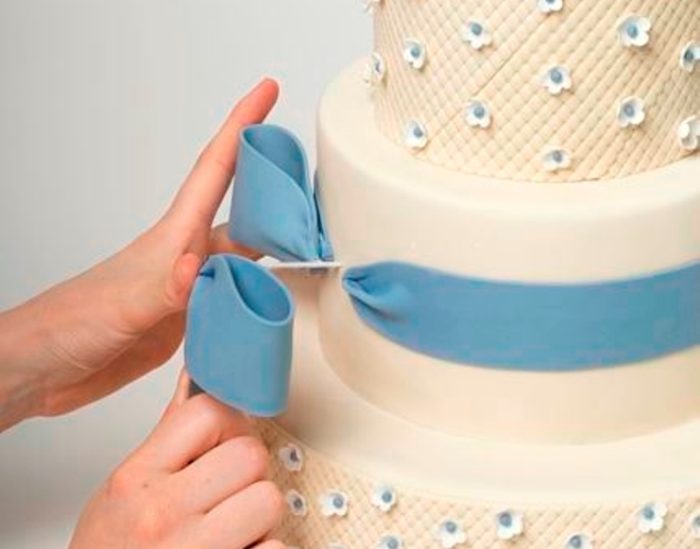 114684433_12bex_5572