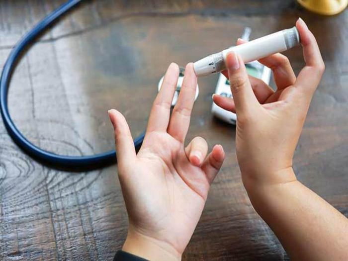 2-regulate-blood-sugar-levels