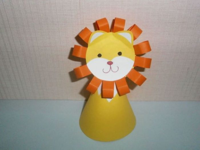 foto13_golovu_lva_prikleim_k_tulovishchu