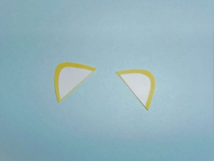 foto7_k_zheltym_detalyam_ushey_prikleim_belye_detali