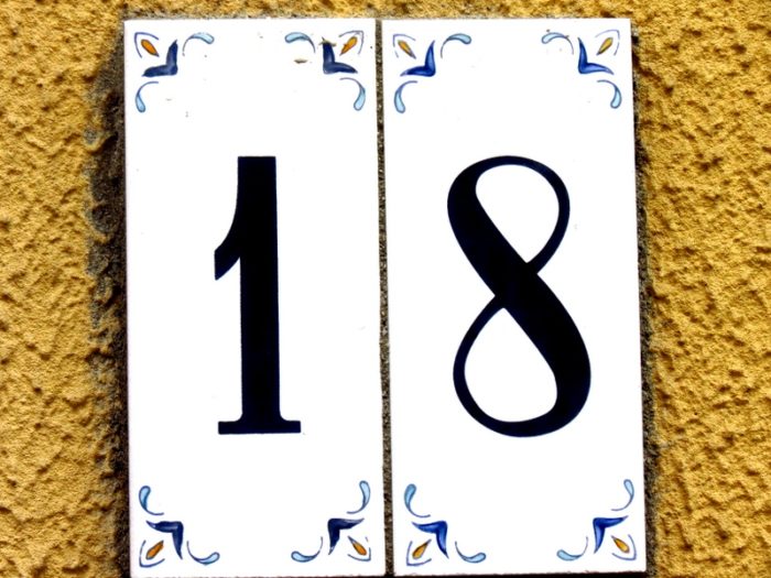 nomer-tsifra-vosemnadtsat-18