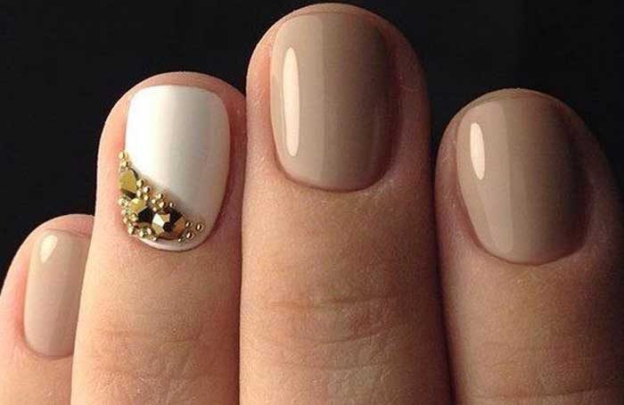 ochen-korotkiye-nogty-manikyur7