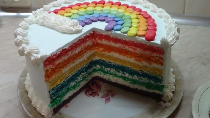 raduzhnii-tort