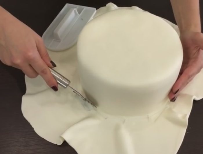 svadebnii_tort_v_domashnih_usloviyah-363191