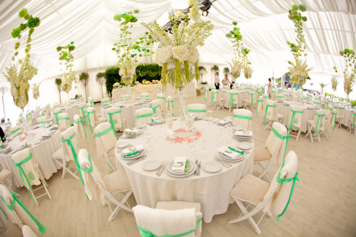 1-kak-rassadit-gostej-na-svadbe