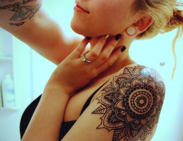 adb0f50b08f417a34bfd668801a4afb8