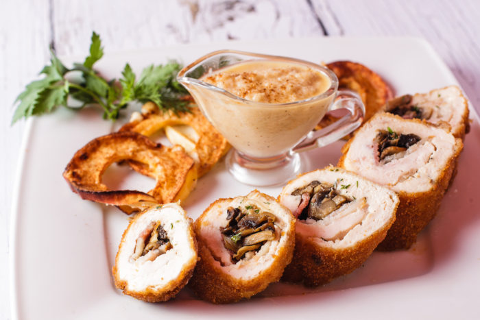 kurinyi%cc%86-rulet-s-gribami-i-yablokami-1