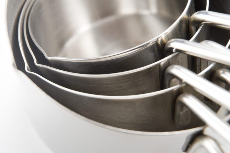 posuda-budet-chistoy-dazhe-posle-prigoraniya-esli-768x511