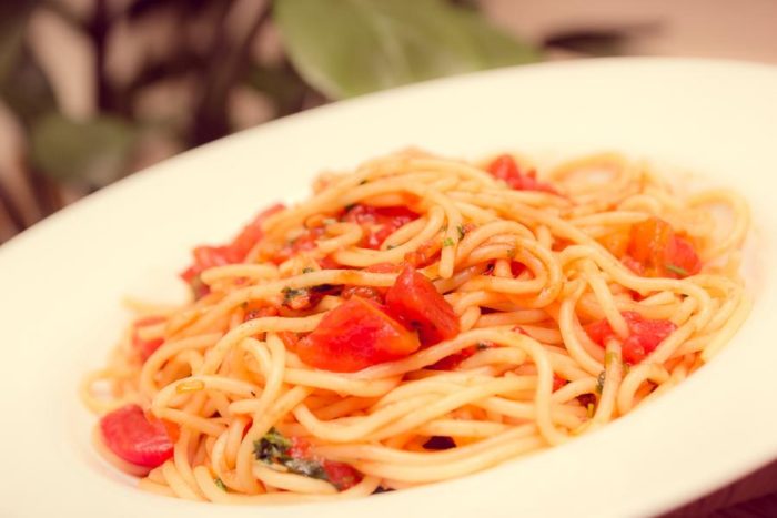 spagetti-s-pomidorami-9000