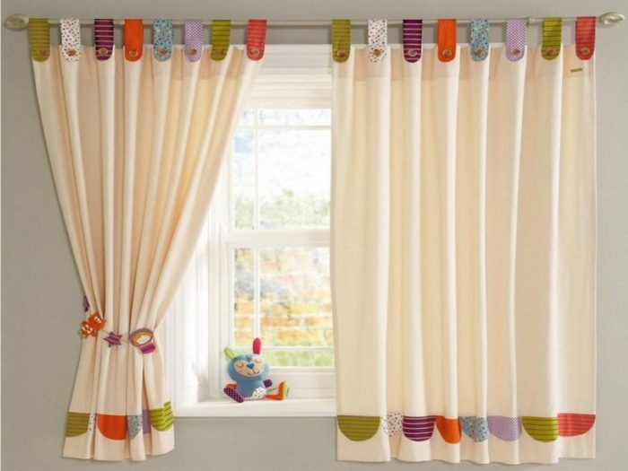 ultra-modern-kids-bedroom-tab-top-curtain-with-colourful-decoration-idea-feat-neutral-grey-wall-colour