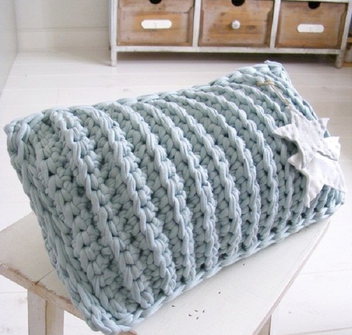 chto-vyazat-iz-pryazha-zpagetti-foto