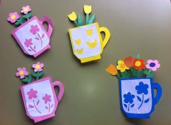 otkrytka-svoimi-rukami-na-8-marta-mame-babushkepodelka-v-detskij-sad-8