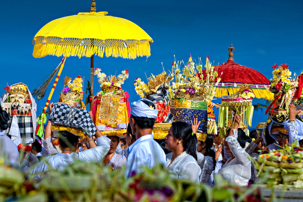 12-melasti-celebration-bali-dominik-photography