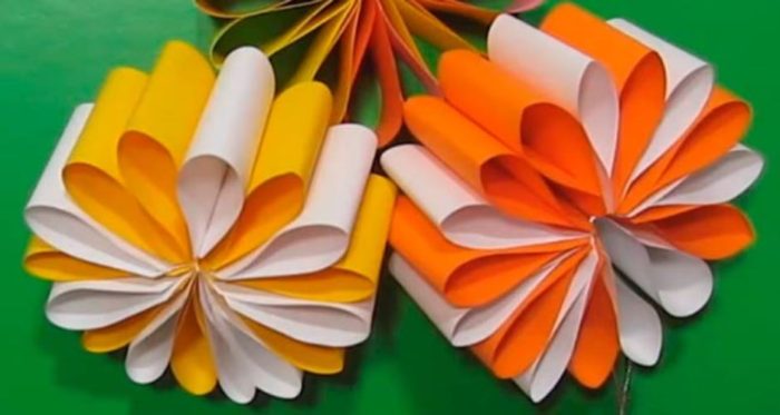 cvety-iz-bumagi-s-detmi