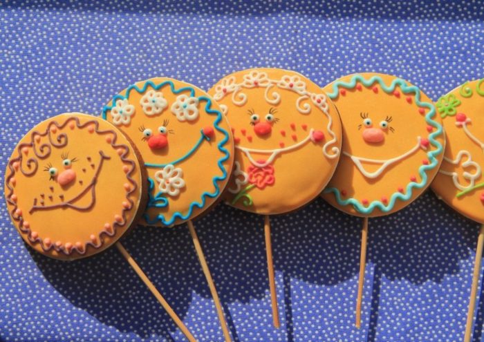 fec29c3ff961c19804c5704f9fkx-suveniry-podarki-pryanik-solntse-na-palochke