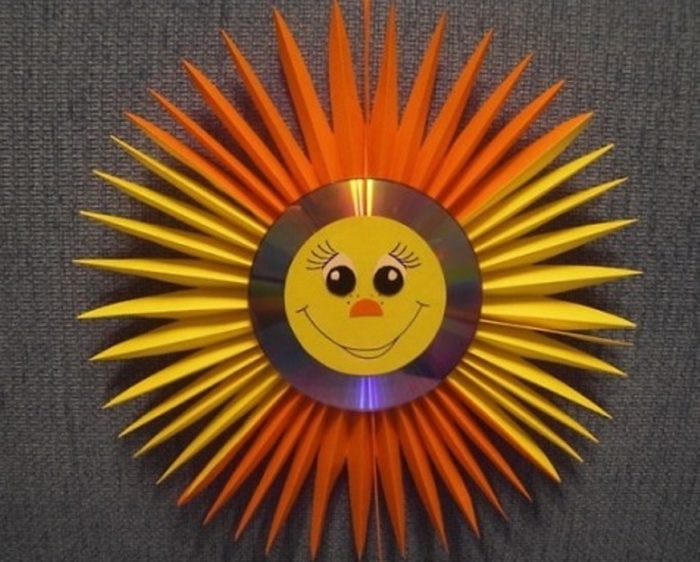 podelka_iz_bumagi_solnyshko