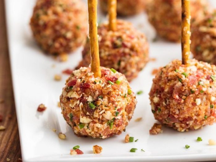 1519935673-delish-cheese-ball-bites