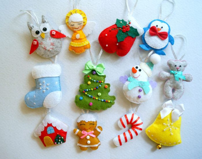 elochnye_igrushki_iz_fetra_12_07080222