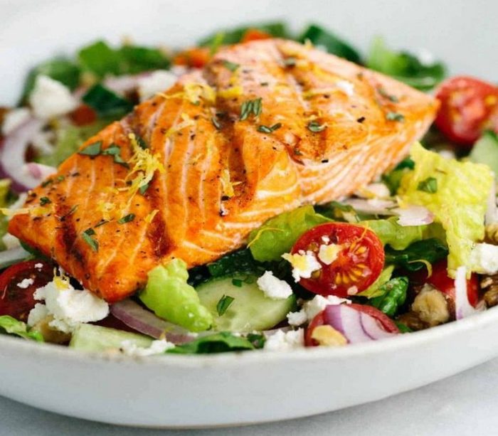 greek-salmon-salad-with-lemon-basil-dressing-600x900