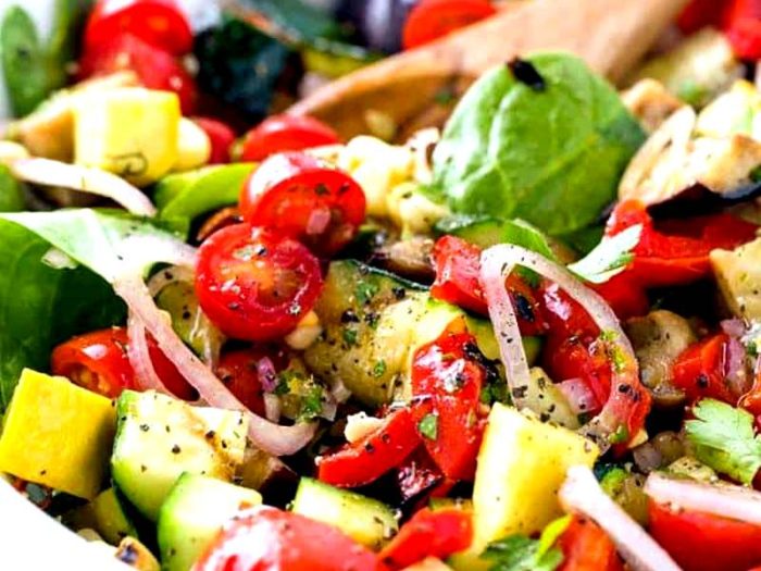 healthy-grilled-vegetable-salad-succatash-600x900