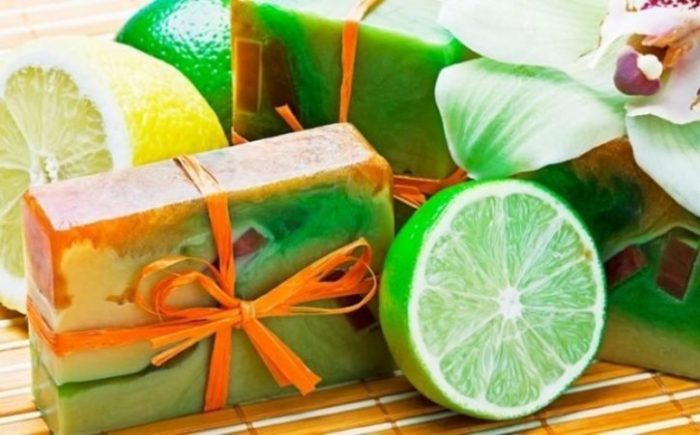 kak-sdelat-mylo-ruchnoj-raboty_01-650x404