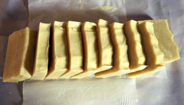 kak-sdelat-mylo-ruchnoj-raboty_27-650x372