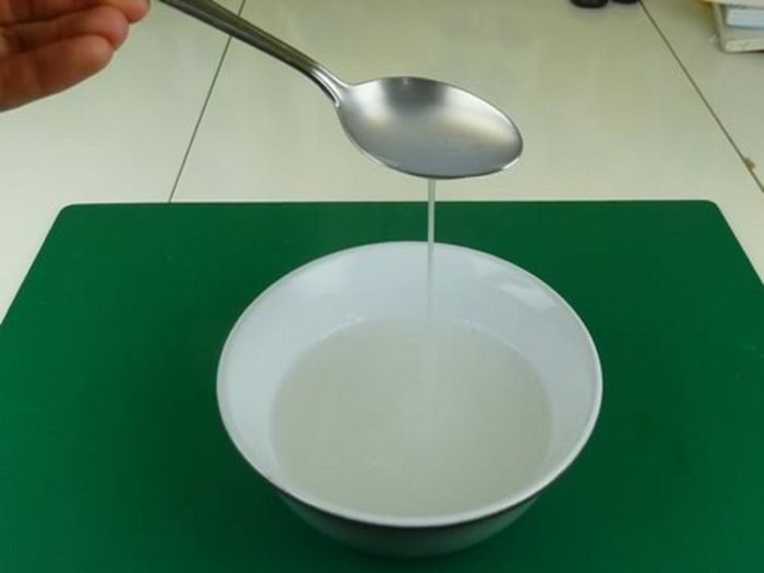 miniature-christmas-tree-ornaments-make-starch-500x344px-jpg-pagespeed-ce-wyjpudrxmb