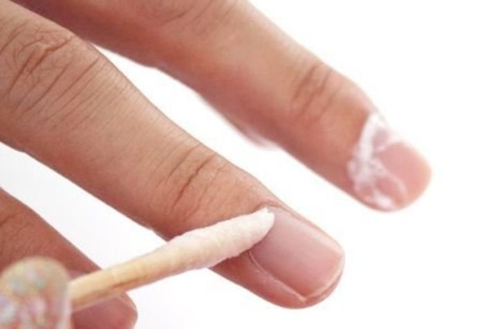 1440708168_ak-delat-kombinirovannyj-manikjur-11