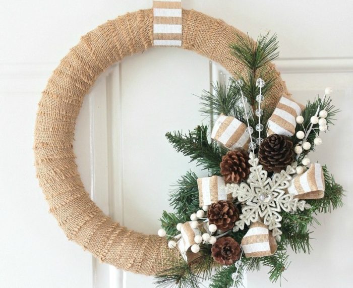 burlap-christmas-wreath-2