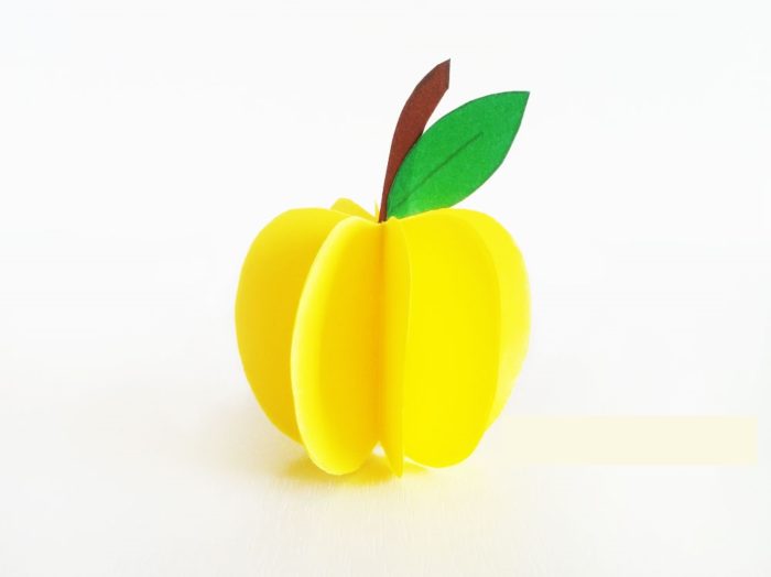 obyemnoe-yabloko-iz-bumagi1