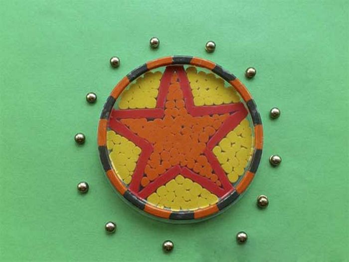 orden-iz-plastilina-title