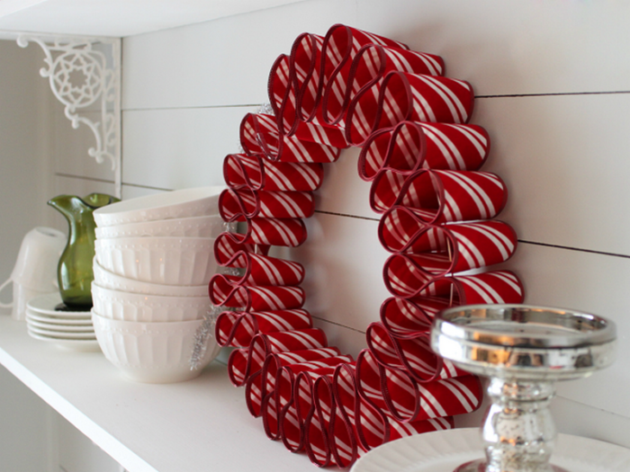 ribbon-candy-wreath-on-shelf-1