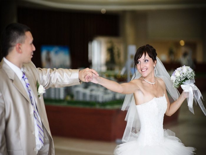 svadebnie_pesni_zov_ti_mojo_schaste_new_2015_tantsevalnaja_svadebnaja