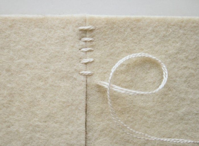 1453810971_podelki-iz-fetra-k-pashe-5