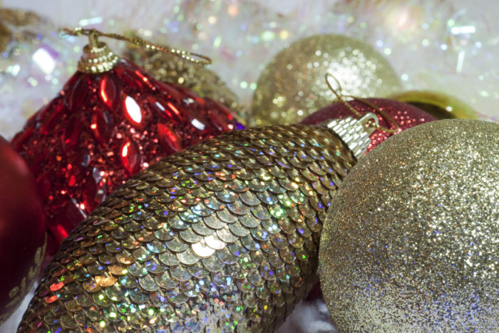 Новогодние украшения.