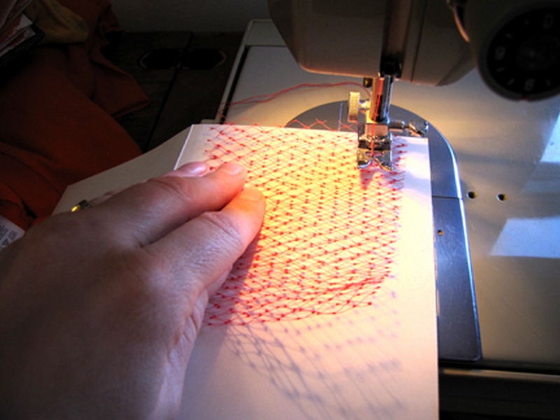 c9w-making-hearts-that-mesh-sewing-web