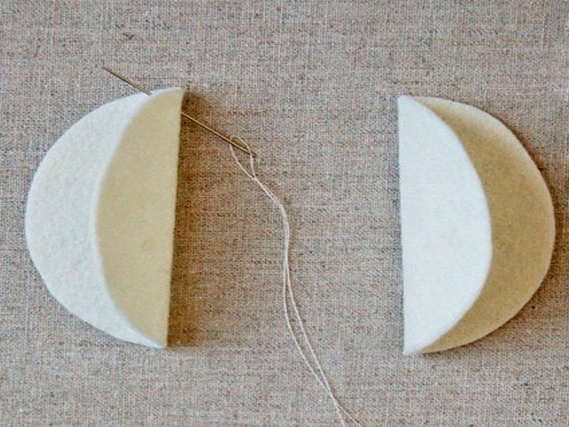 felt-tree-ball-sew1