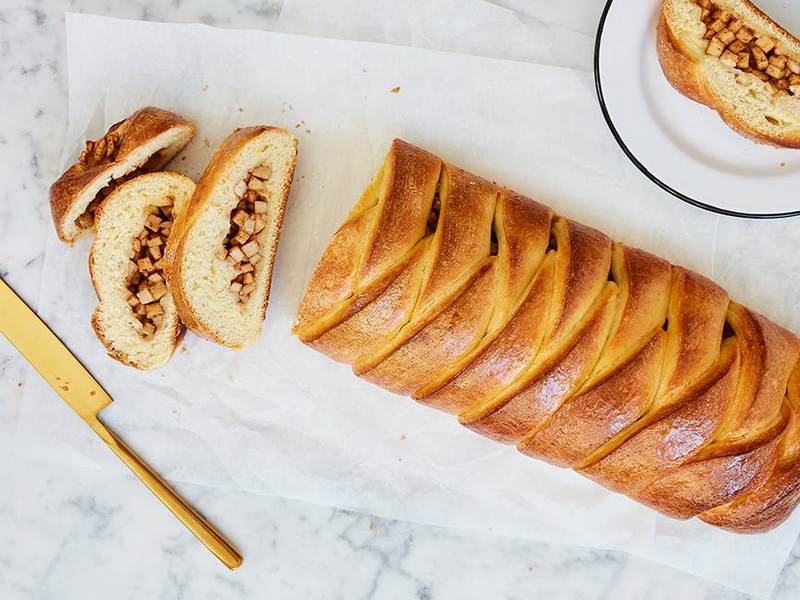 braided-apple-danish-loaf-recipe-921