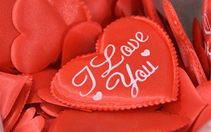 chto-podarit-vtoroy-polovinke-na-den-svyatogo-valentina_1