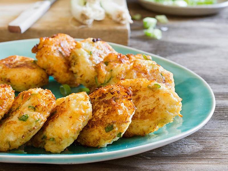 gluten-free-cauliflower-patties-recipe-921